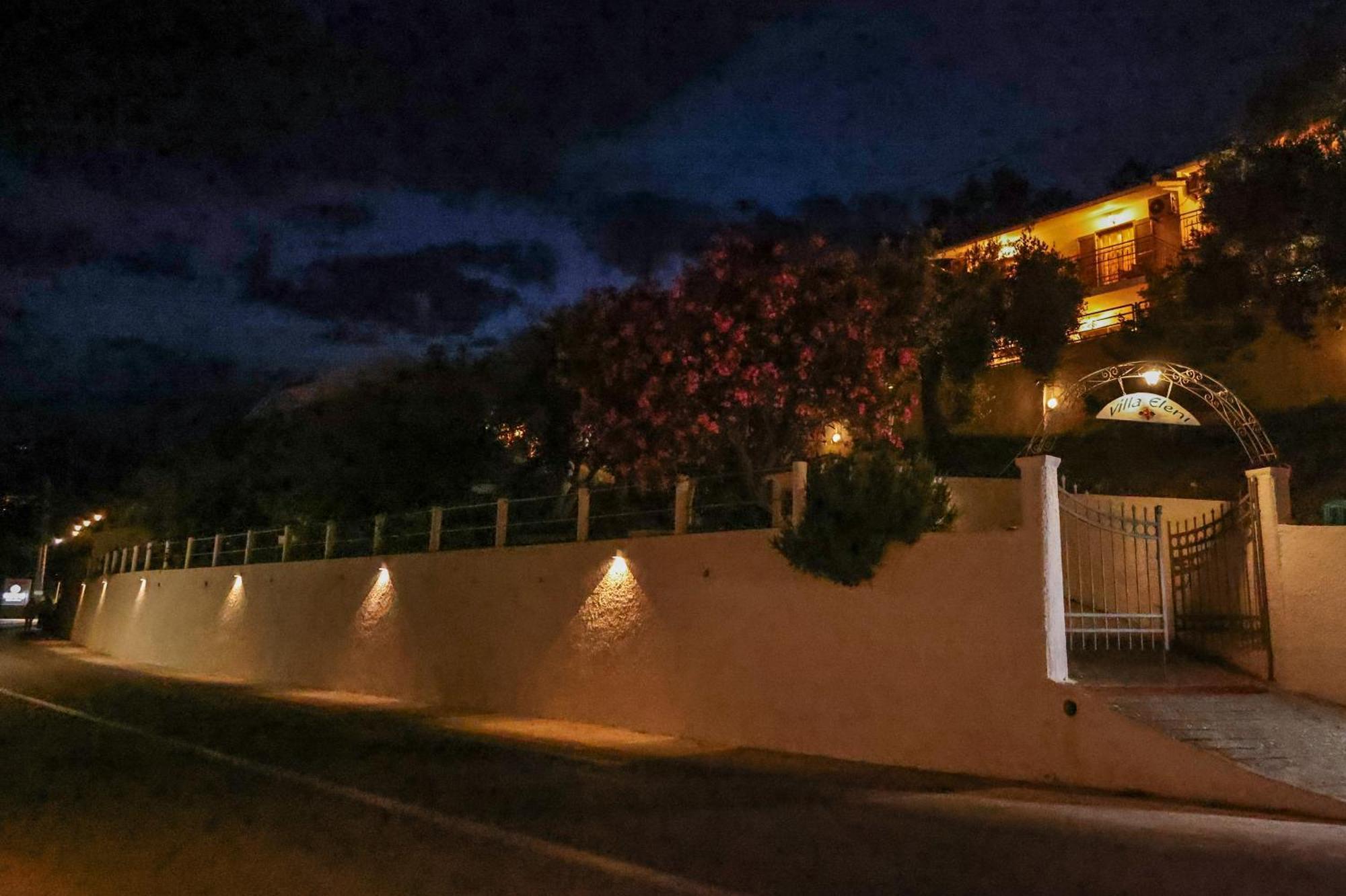 Studios Villa Eleni Platanias  外观 照片