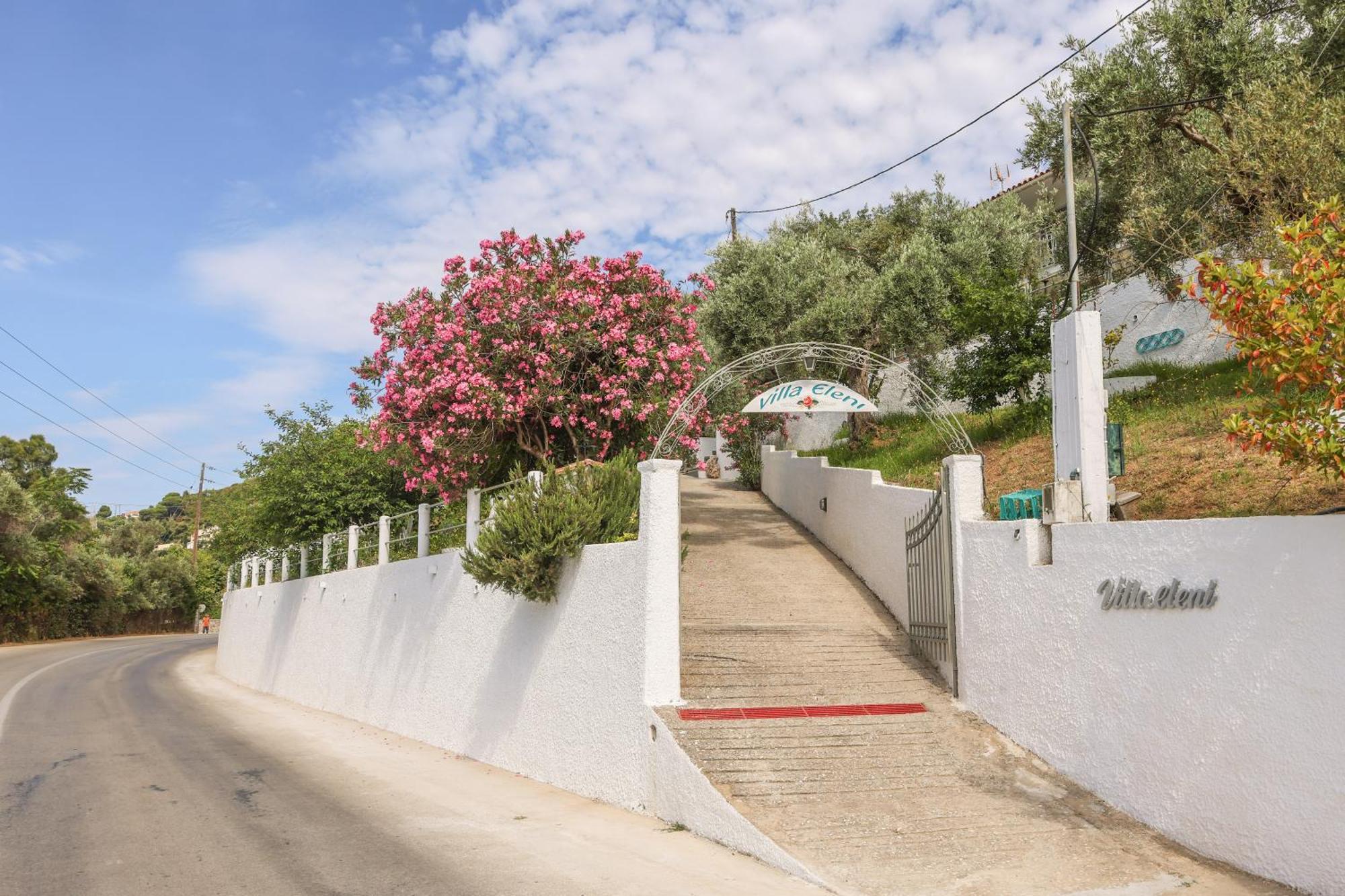 Studios Villa Eleni Platanias  外观 照片