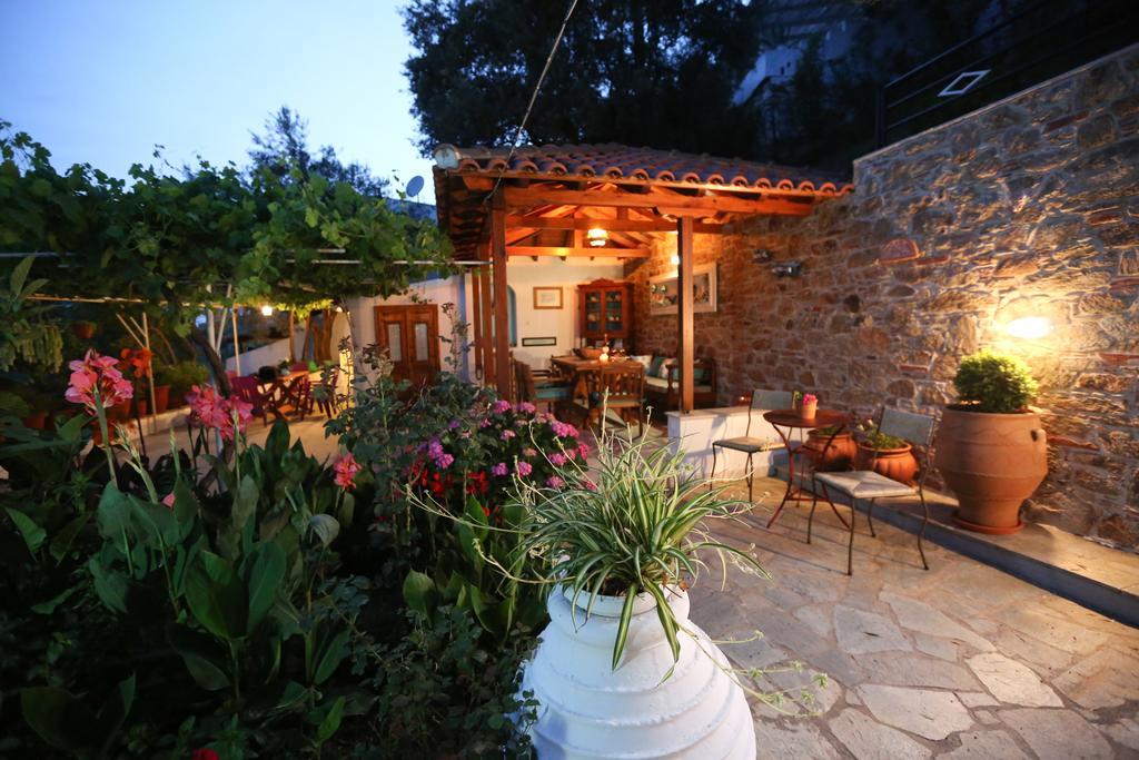 Studios Villa Eleni Platanias  外观 照片