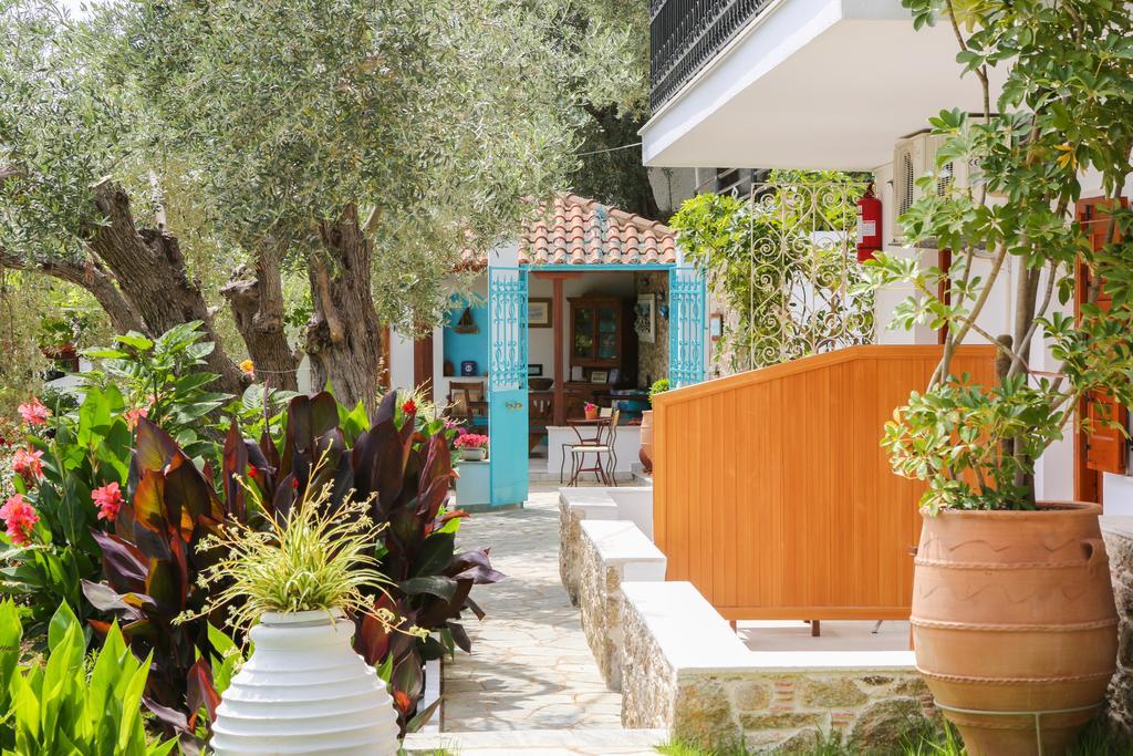 Studios Villa Eleni Platanias  外观 照片